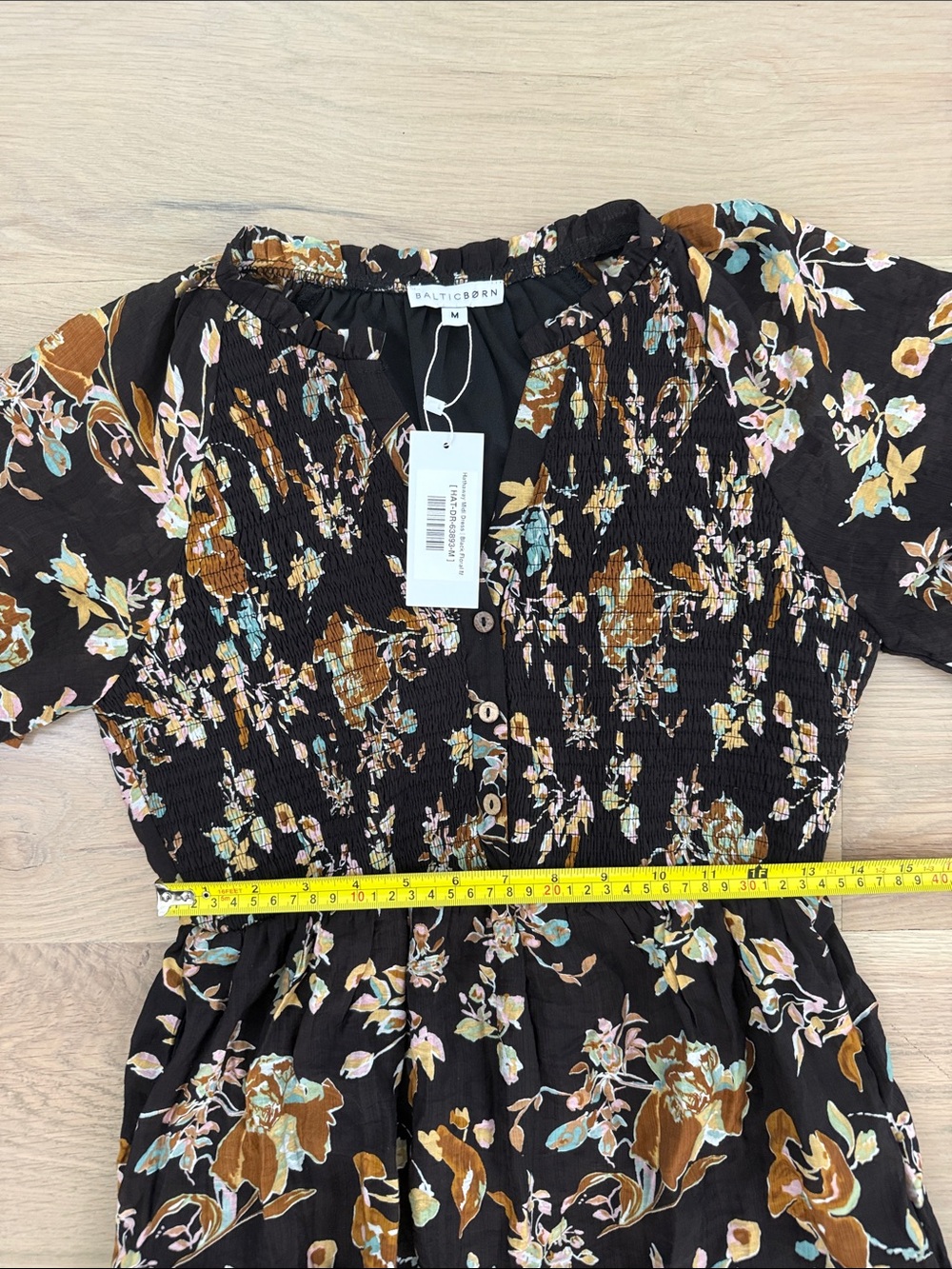 NWT Baltic Born Hathaway Midi Dress Black Floral Smocked Size M - Picture 5 of 9